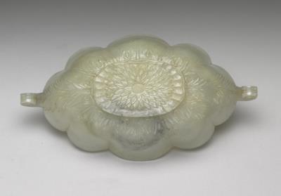 图片[2]-Jade flower-shaped bowl with two leaf-shaped handles, Mughal Empire-China Archive